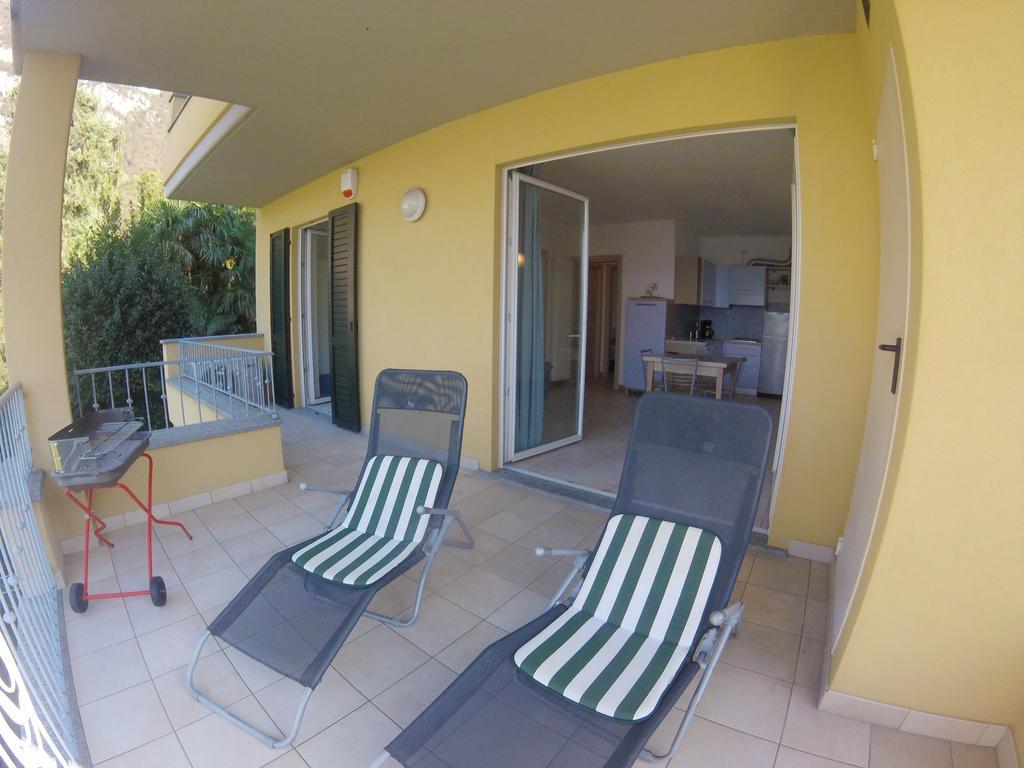 Residence White Beach Lierna Eksteriør billede